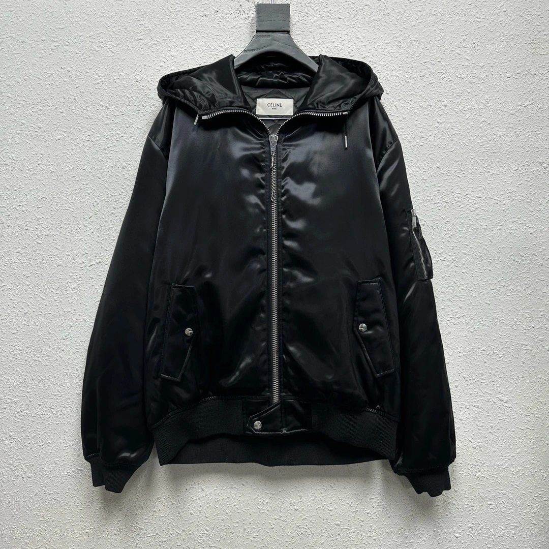 全新未使用 Celine/思琳 丝绸连帽背后字母棉服夹克 54码 YH16711