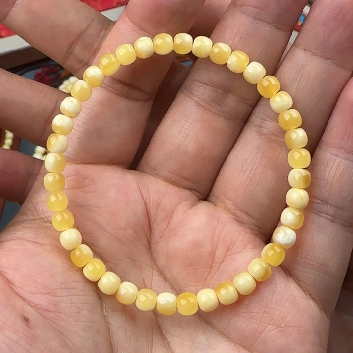 琥珀手链未镶嵌5咪