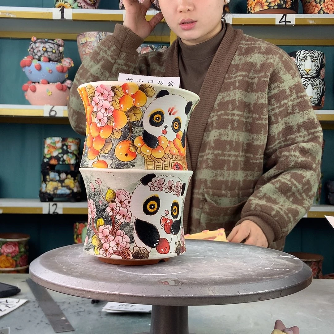 陶景德镇手工花盆421