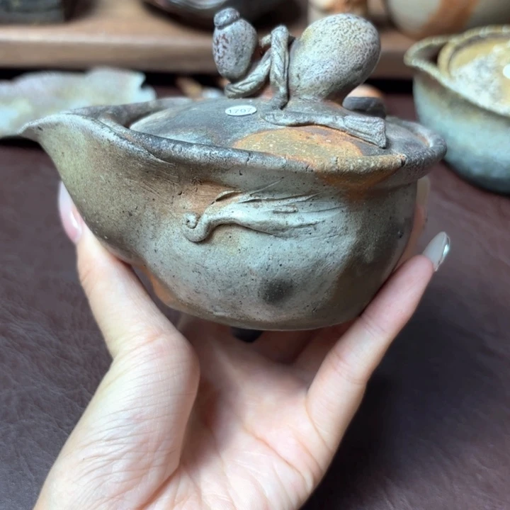 柴岗信义手捏宝瓶1797