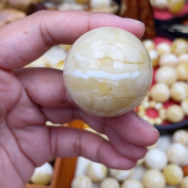 蜜蜡未镶嵌珠宝奇石粉沙眼39.7
