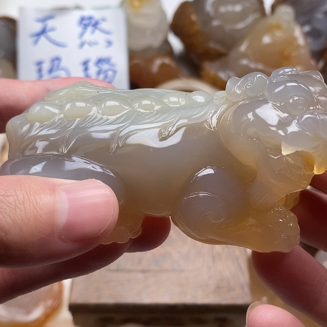 玛瑙/玉髓未镶嵌颈饰