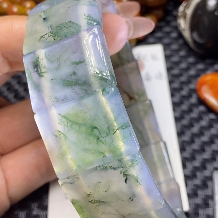 玛瑙/玉髓颈饰未镶嵌握*