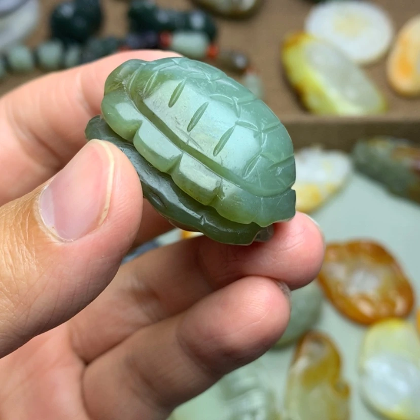 【闪购商品】颈饰未镶嵌和田玉