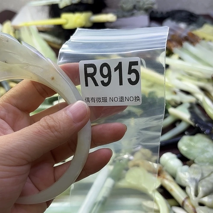 一****蛇纹石玉合金发饰