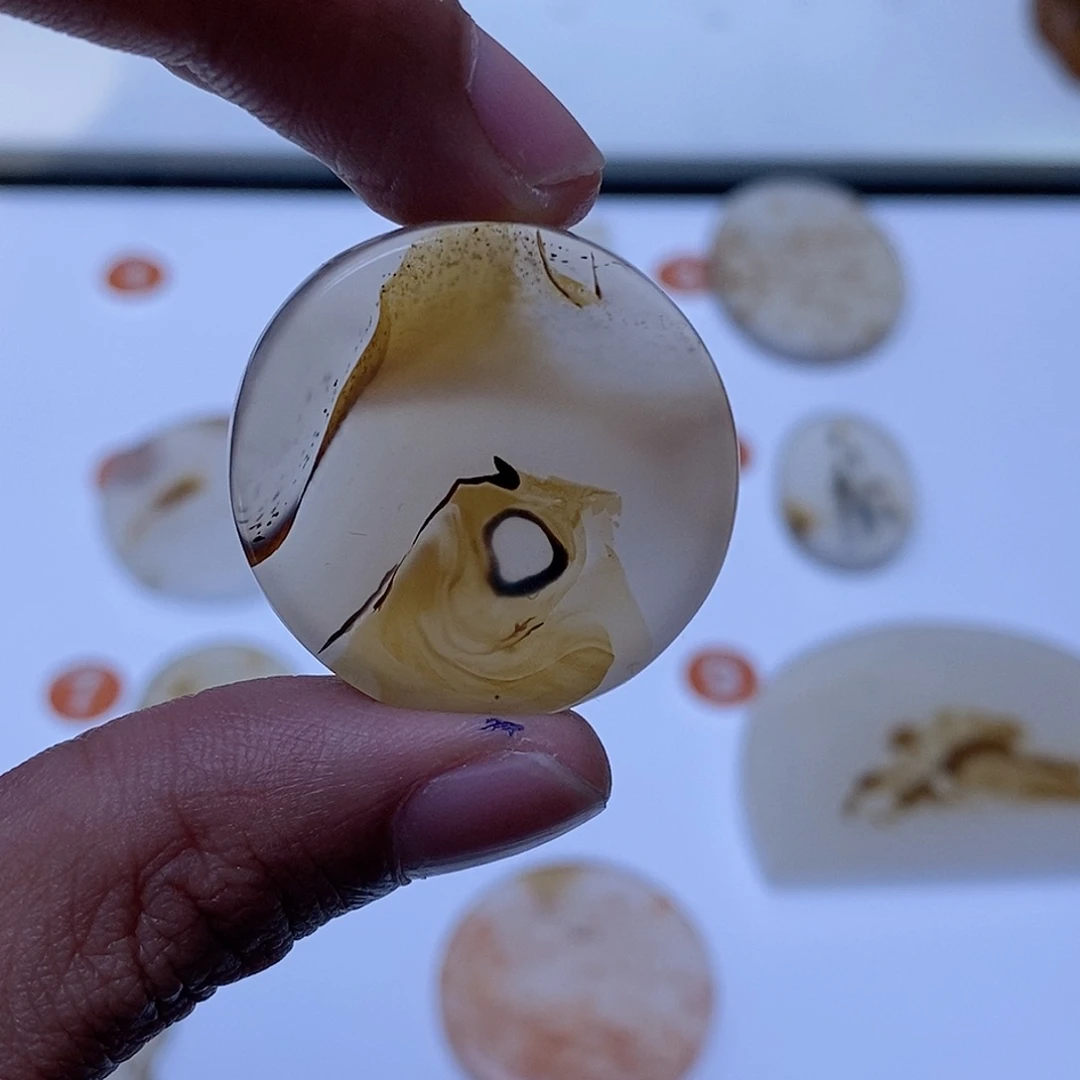 玛瑙/玉髓珠宝半成品未镶嵌诸**利