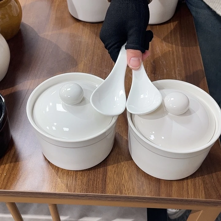 白瓷餐盘餐盘餐哦