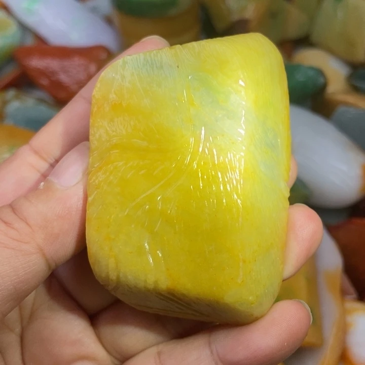 翡翠未镶嵌颈饰缅甸翡翠