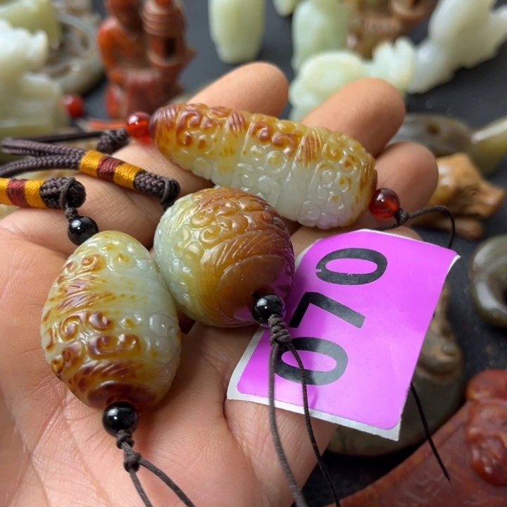 和田玉颈饰未镶嵌妙****店