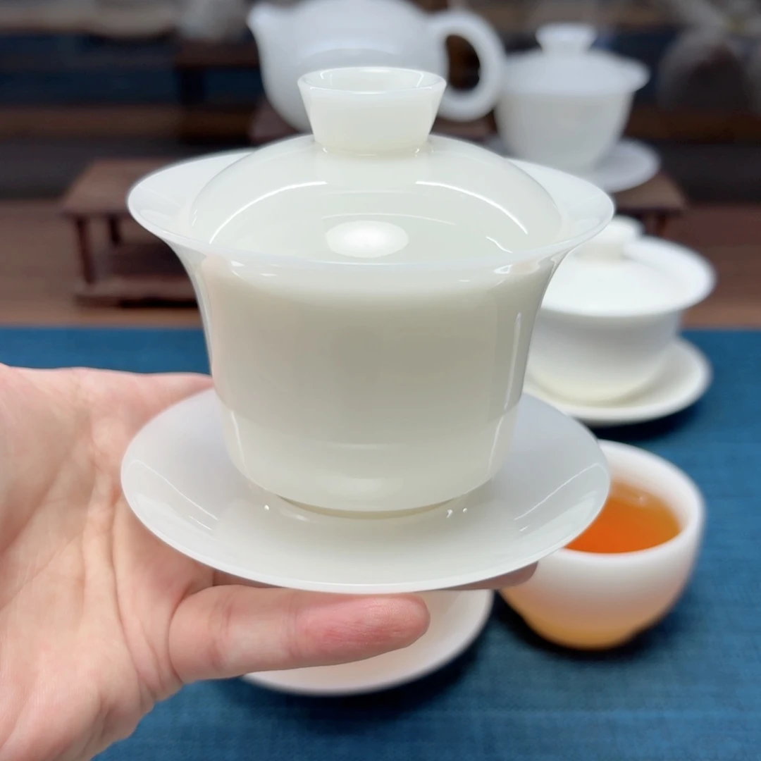 马蹄璞玉冰种玉瓷茶具