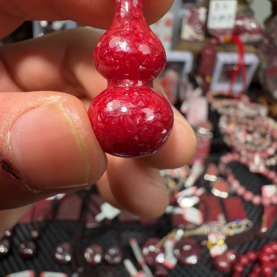 老***修天然辰砂朱砂原矿晶体砂葫芦吊坠