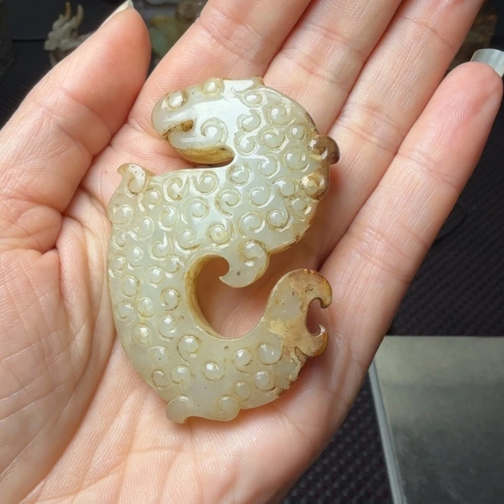 筏***团古玉老玉收藏珍品挂件