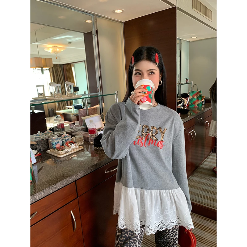 今屿花花 打底衫女2024新款设计感蕾丝拼接上衣内搭长袖T恤小个子