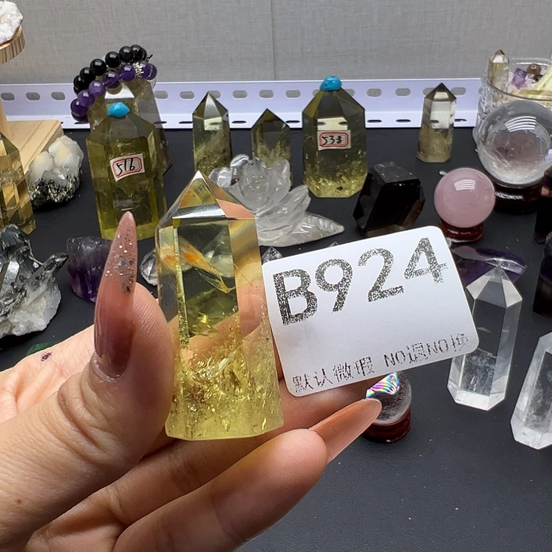 洛***了未镶嵌珠宝半成品水晶