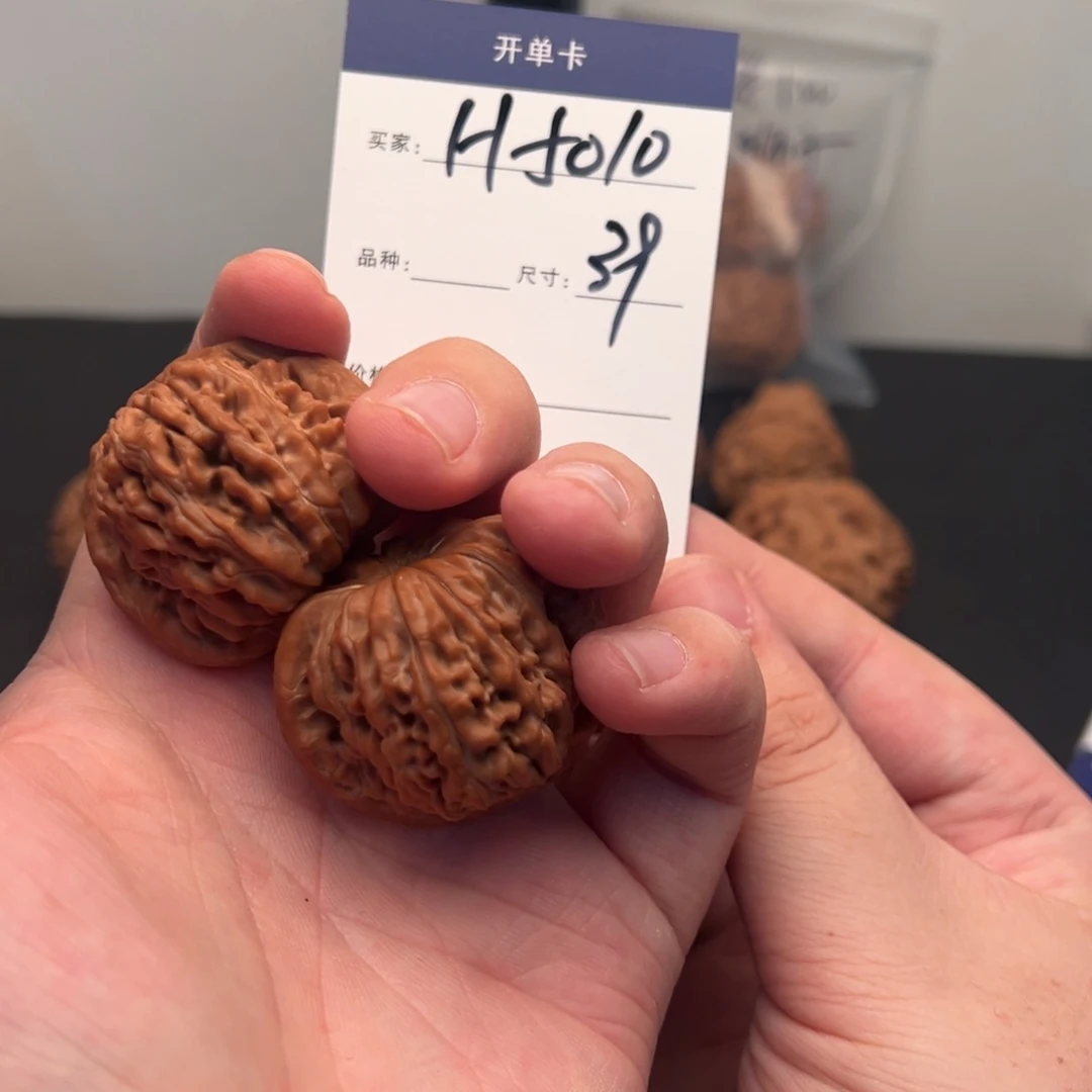 文玩核桃把件L**诶山西老树一代汉高楼5010