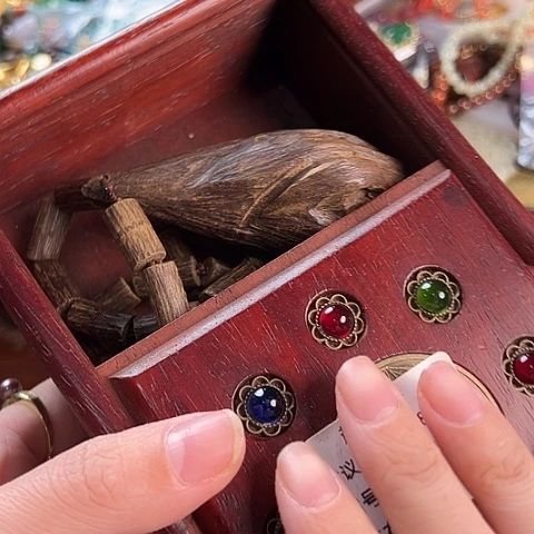 手串滴血莲花菩提