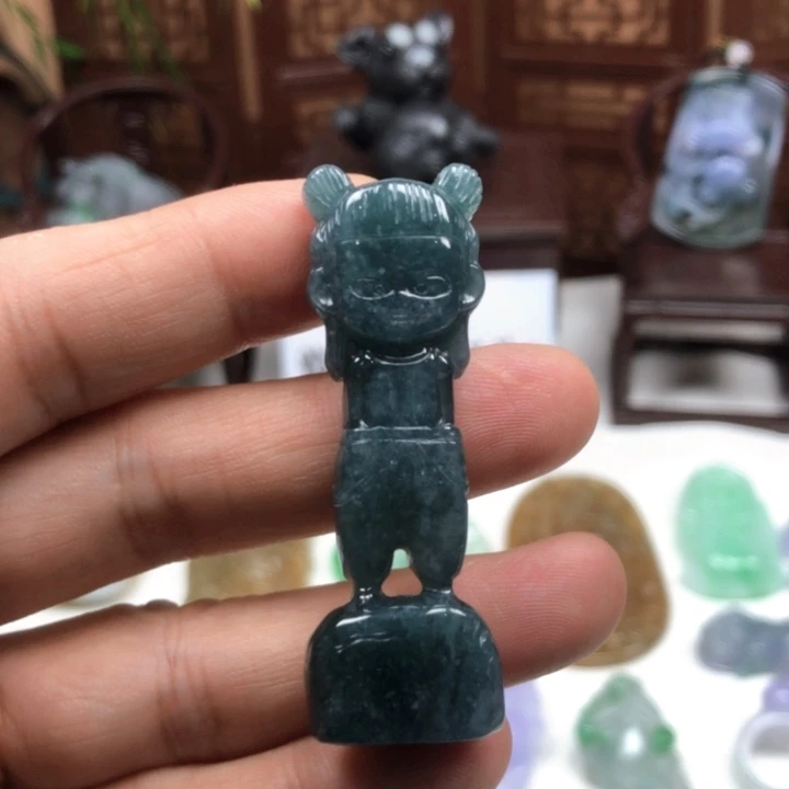 翡翠未镶嵌吊坠(赠链)哪吒翡翠A货