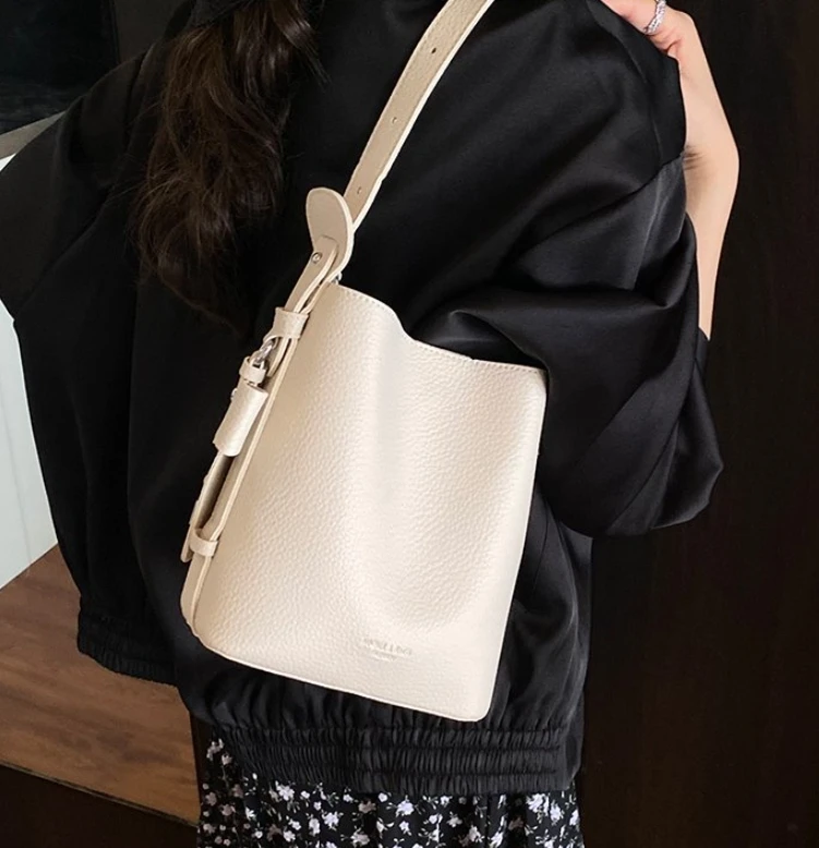 【长24高21厚9.5】高档休闲百搭时尚多功能潮流单肩包1220