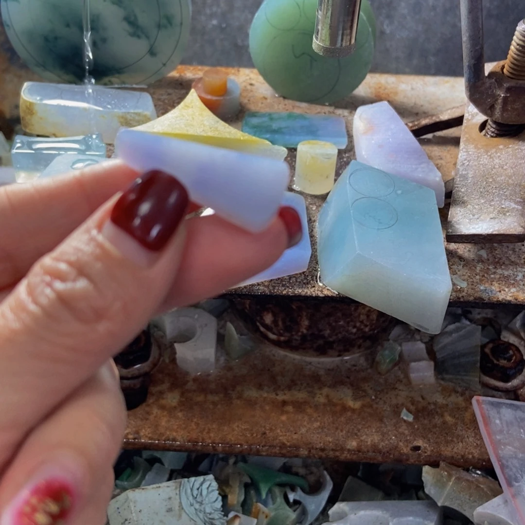 翡翠挂件未镶嵌定制