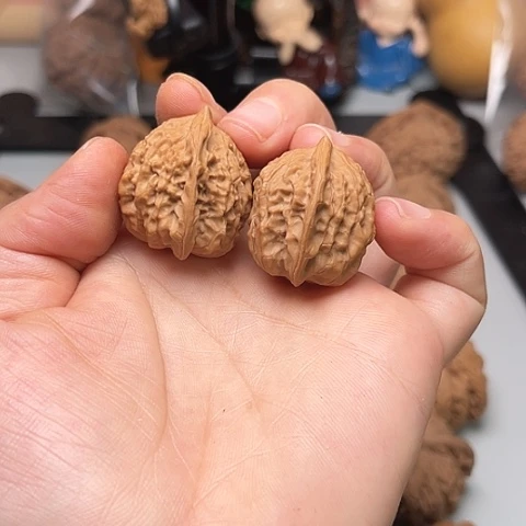 把件文玩核桃手捻核桃