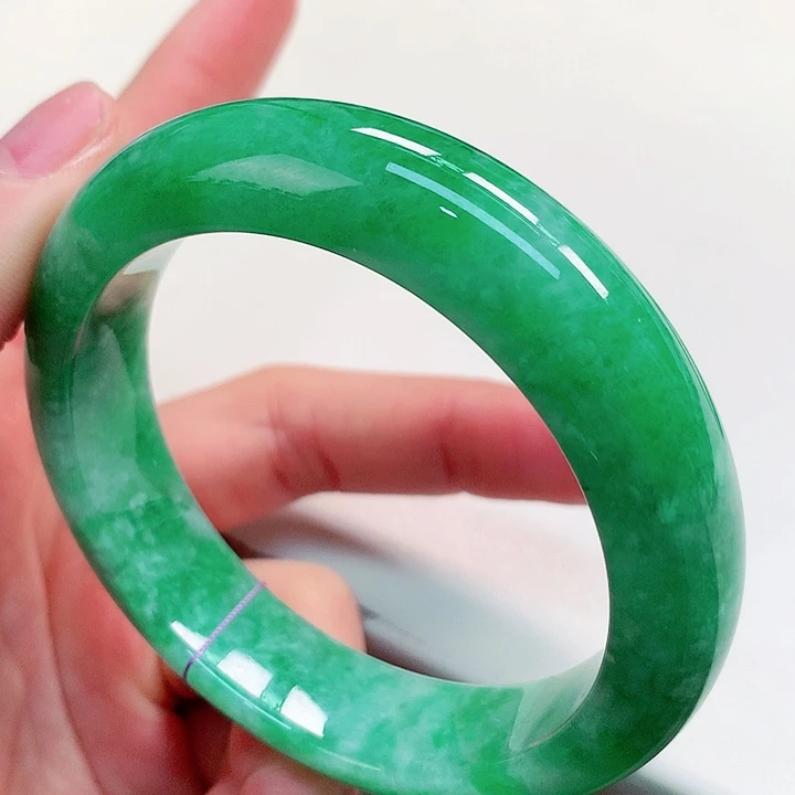 翡翠未镶嵌手镯天然翡翠手镯