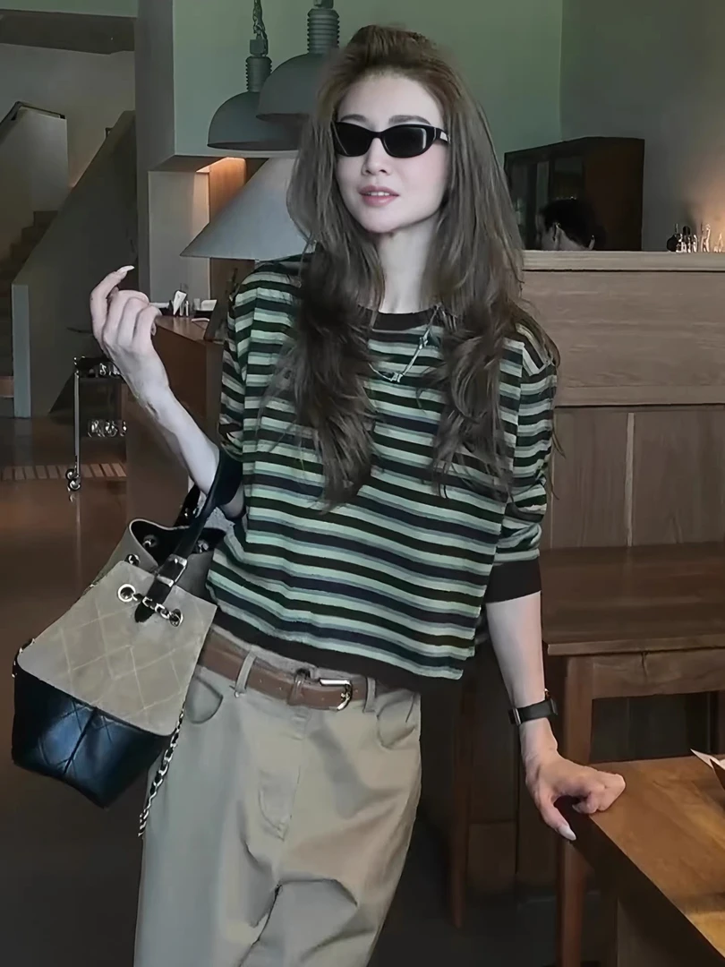 早秋新款韩版复古撞色条纹长袖t恤女2025大码百搭减龄显瘦上衣ins