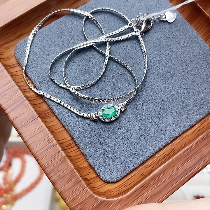 祖母绿颈饰银S925镶嵌吊坠