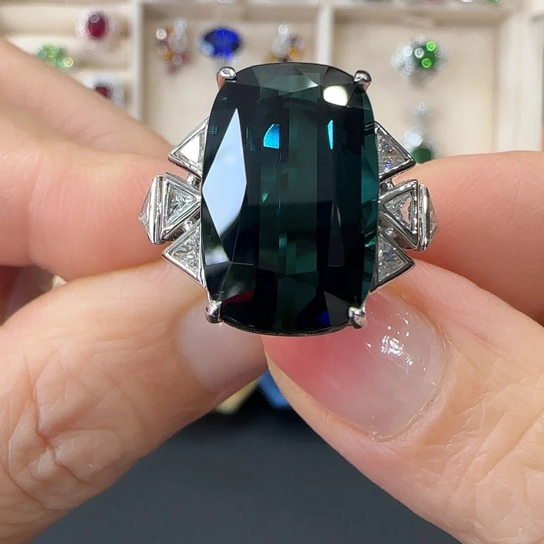 碧玺戒指18K金镶嵌16.68ct