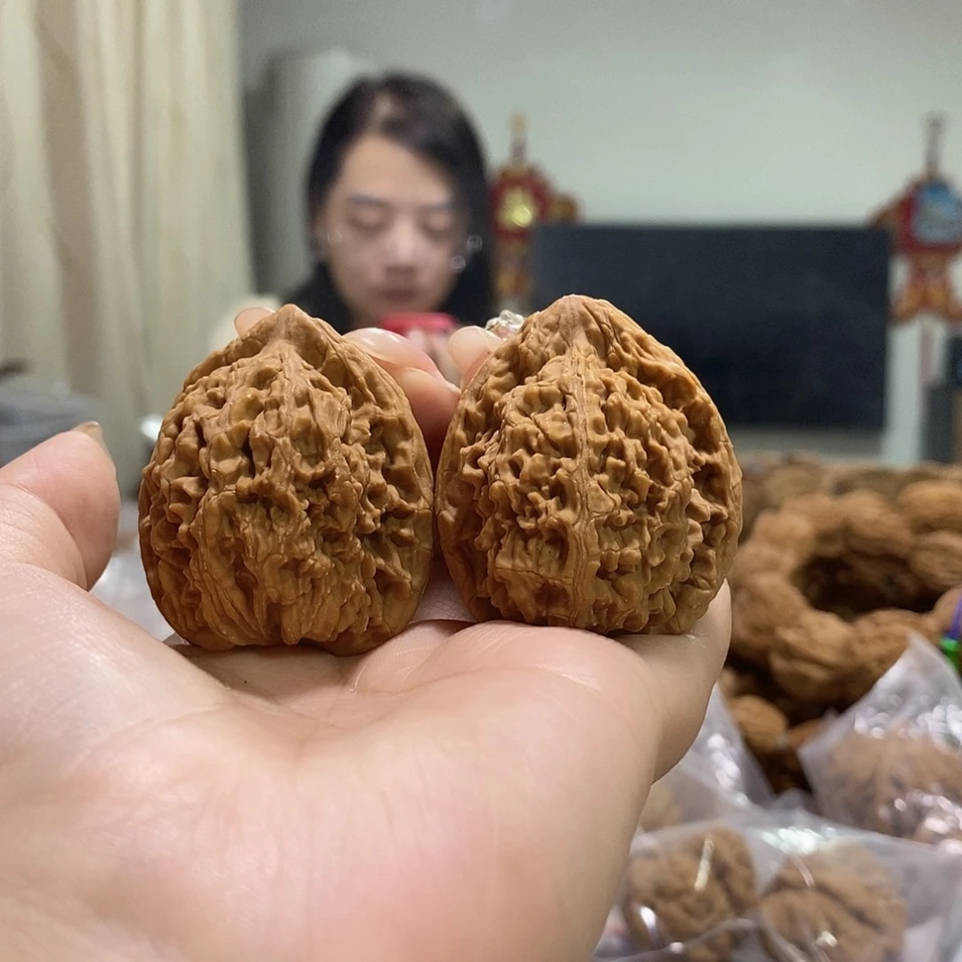 把件文玩核桃38蚂蚁王有水尖