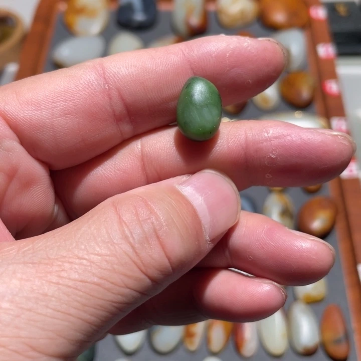 和田玉（糖玉）未镶嵌挂件