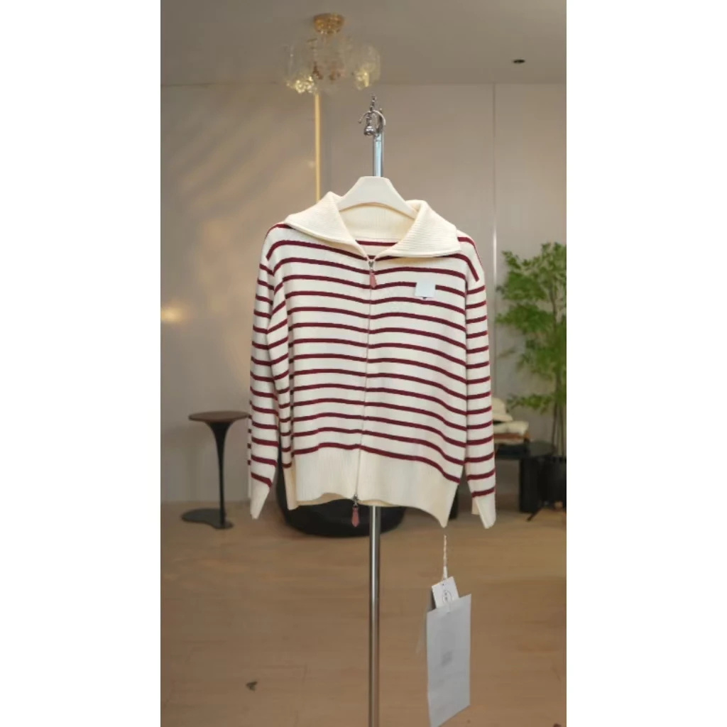 条纹撞色翻领拉链毛衣外套女秋冬季羊毛针织复古休闲圆领上衣T140