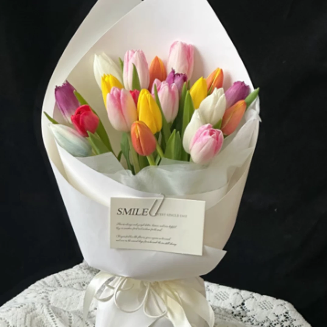 衡阳鲜花店【甜心】11朵混色郁金香花束送女友闺蜜生日花约会求婚表白纪念日鲜花订购同城配送小时达