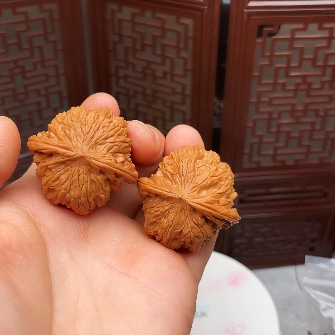 文玩核桃吊坠磨盘