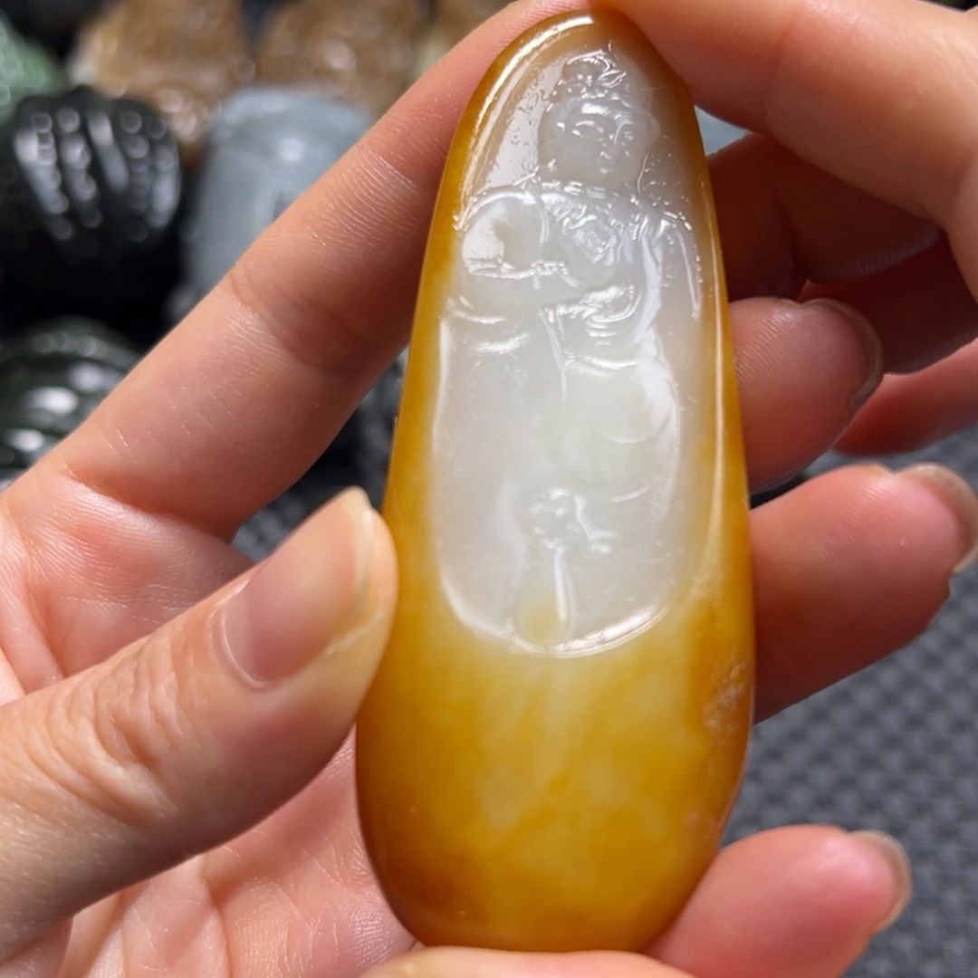 未镶嵌和田玉把件