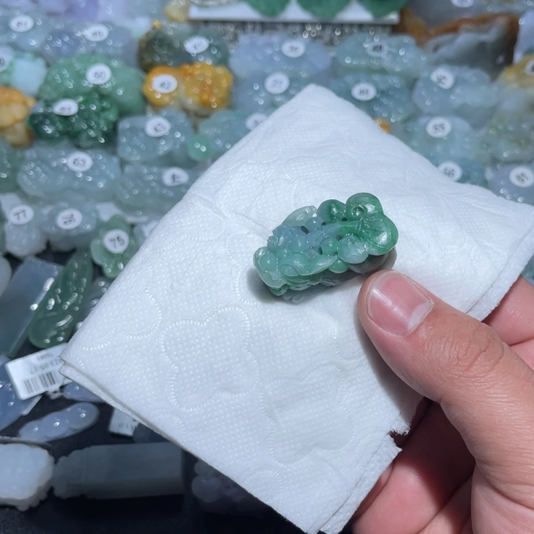 定制翡翠未镶嵌天然