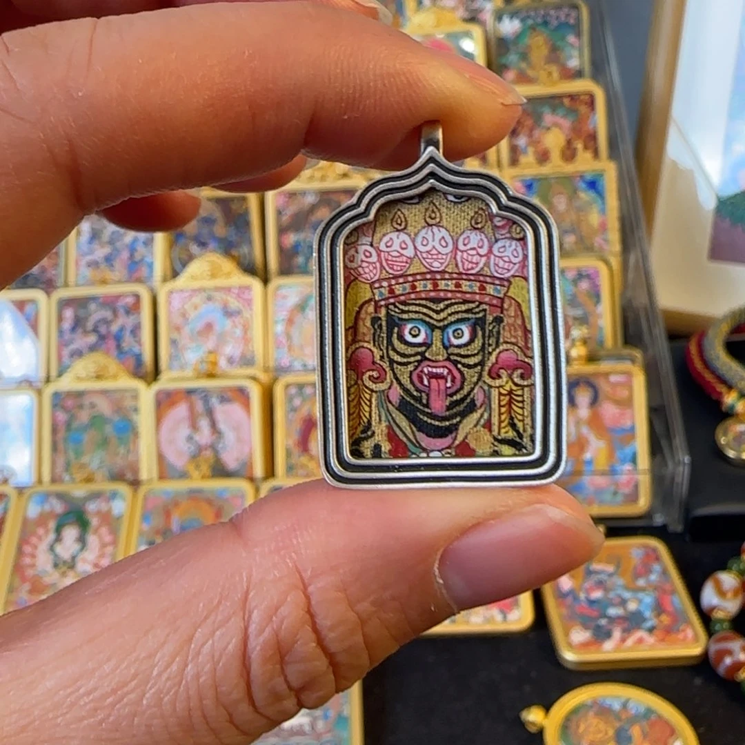 吊坠扎基拉姆热贡唐卡