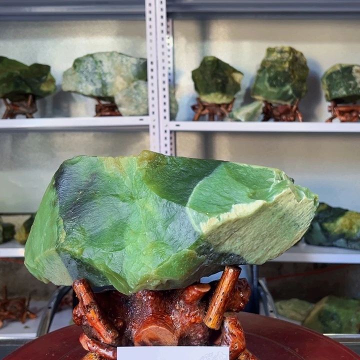 O***8蛇纹石玉未镶嵌珠宝奇石原料