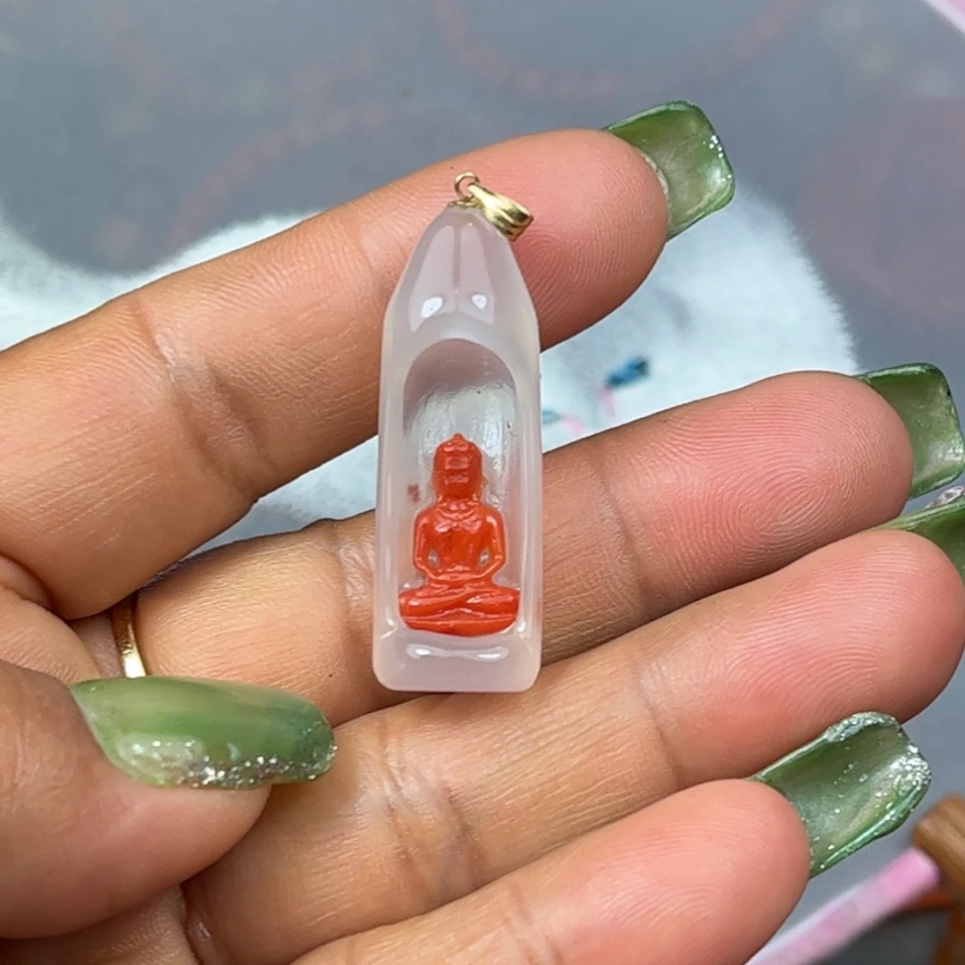 南红玛瑙18K金镶嵌手串