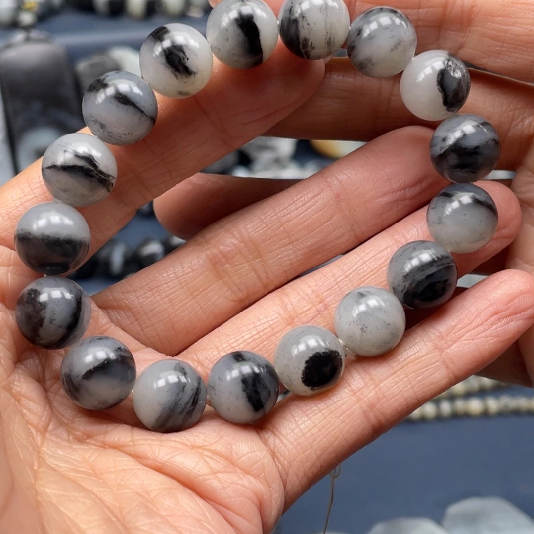 用***7和田玉未镶嵌手链