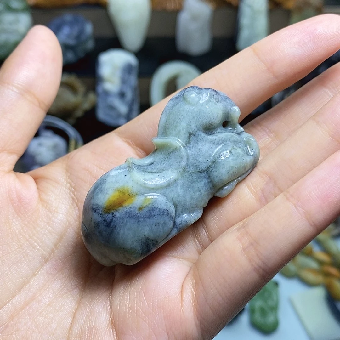 【闪购商品】颈饰未镶嵌和田玉