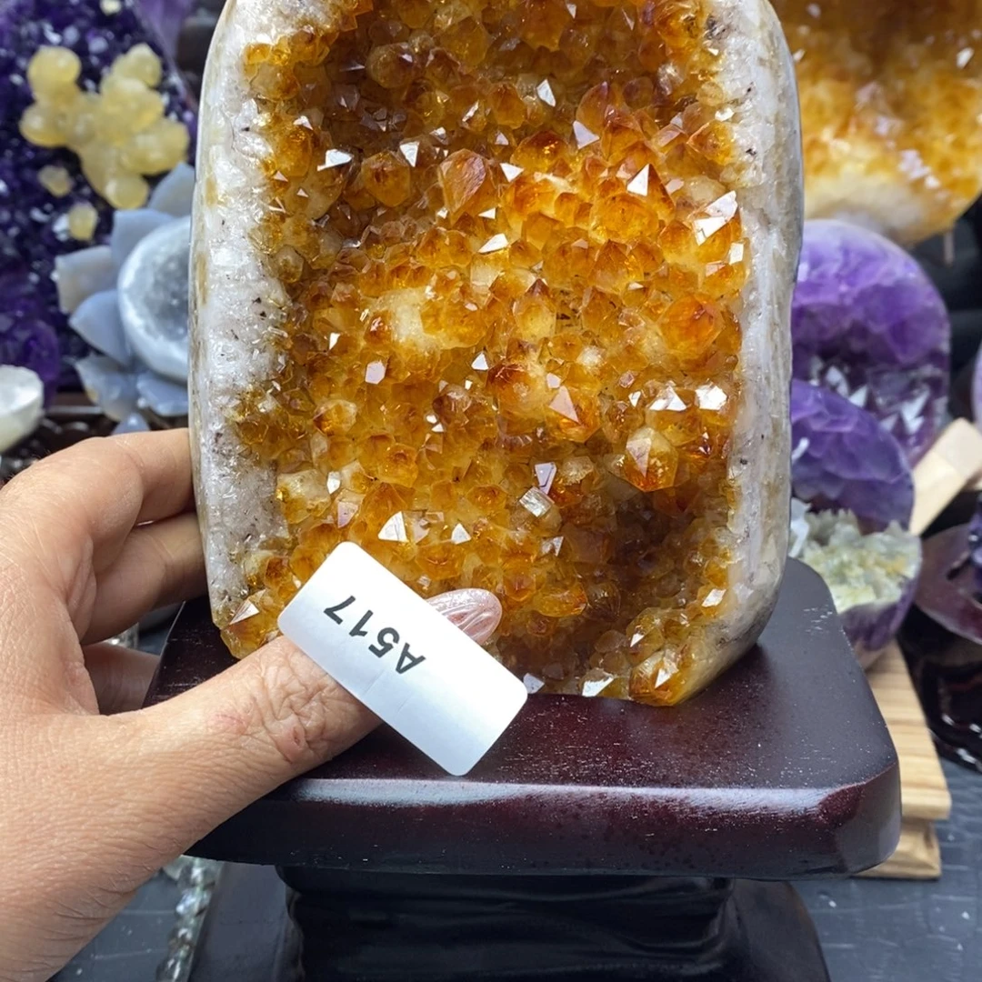 未镶嵌水晶大型摆件（非配饰）