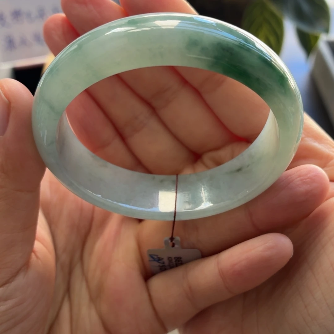 翡翠未镶嵌手镯天然
