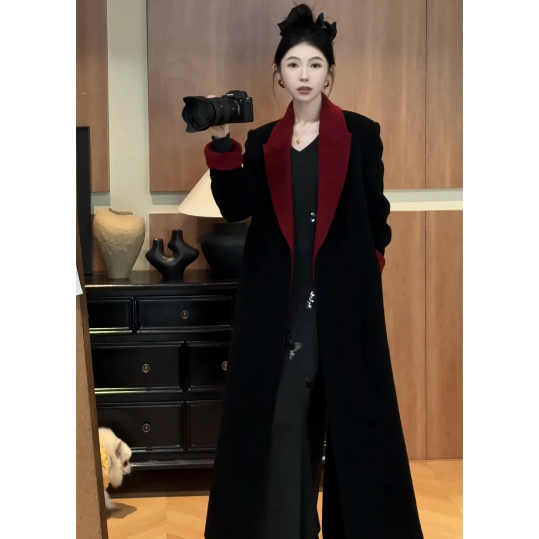 陈妍君CHENYANJUN【澳毛黑红相间长款大衣】CYJ02-WWO124-W682