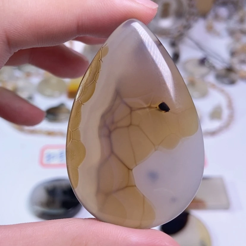 【闪购商品】玛瑙/玉髓颈饰合金
