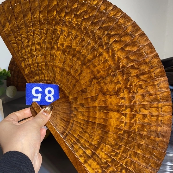 金丝楠?**?金丝楠木扇子