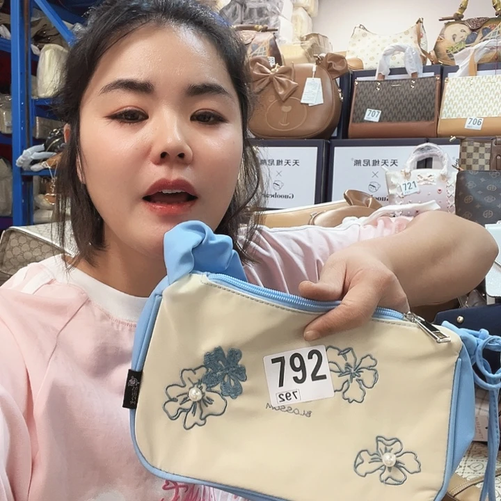 PU包包包包包包包包吧