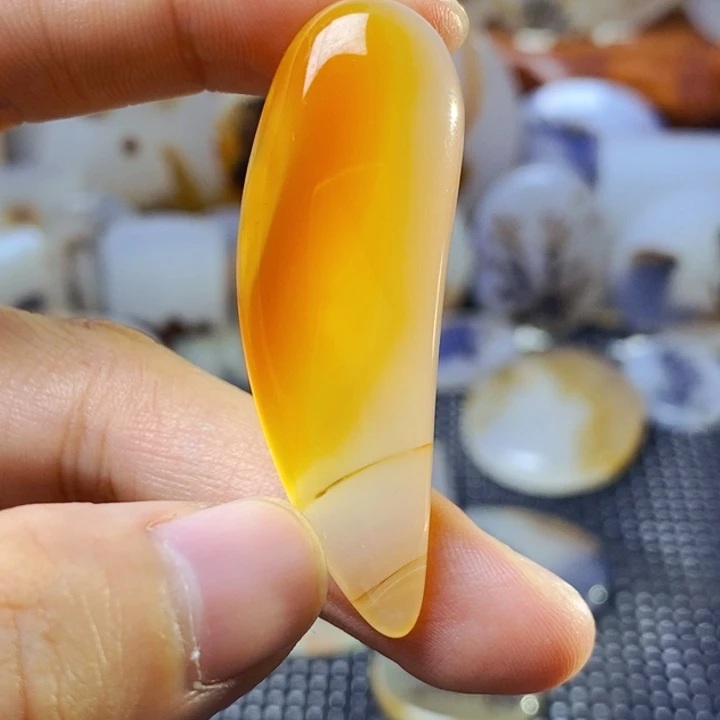 玛瑙/玉髓未镶嵌珠宝半成品