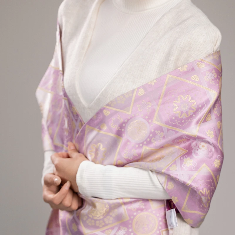 南京云锦博物馆【天华锦围巾-桃粉】女士双面柔软两用披肩礼盒包装