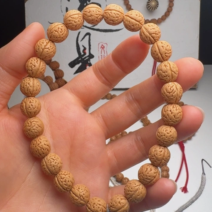 桃核吊坠10➕奶油皮一道筋手持