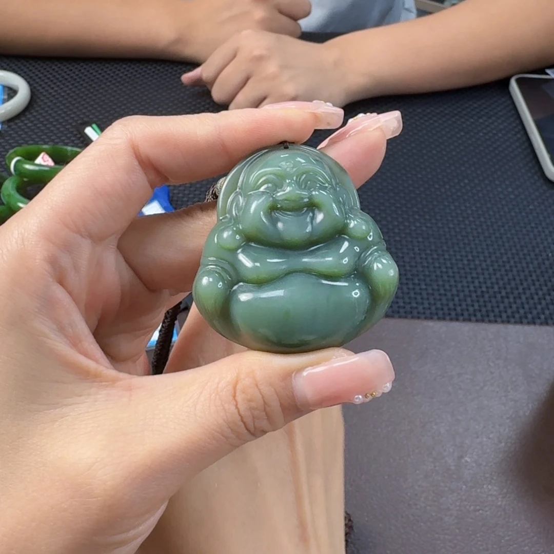 和田玉（碧玉）未镶嵌颈饰